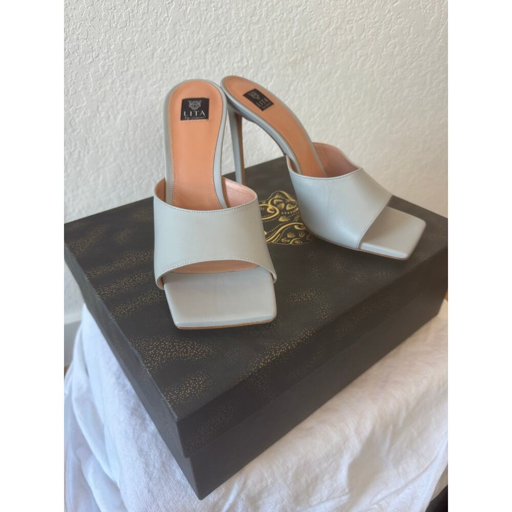 Lita by Ciara | Square Toe Mule in Silver - Picture 5 of 8